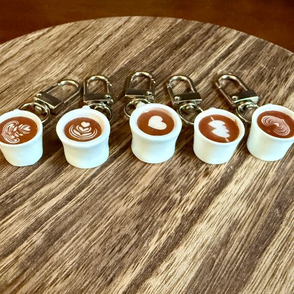 NEW Adorable 5-Pc Mini Coffee Cup Keychain - Heart Latte With Lobster Buckle - Picture 2 of 6